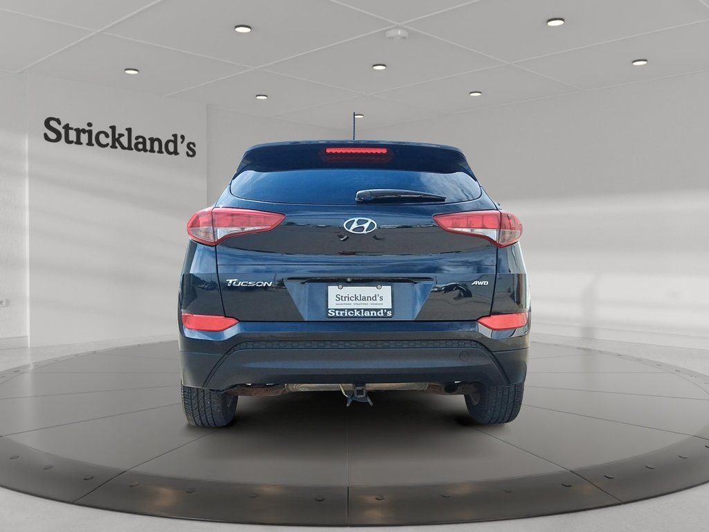 2017 Hyundai Tucson AWD 2.0L SE in Stratford, Ontario - 3 - w1024h768px