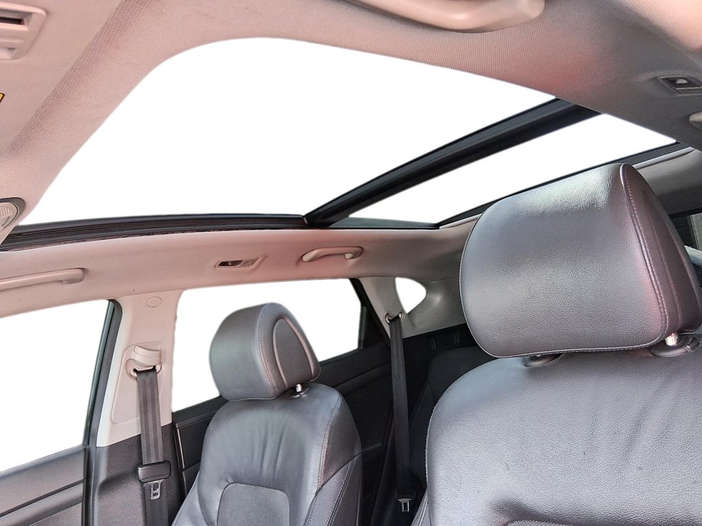 2017 Hyundai Tucson AWD 2.0L SE in Stratford, Ontario - 16 - w1024h768px