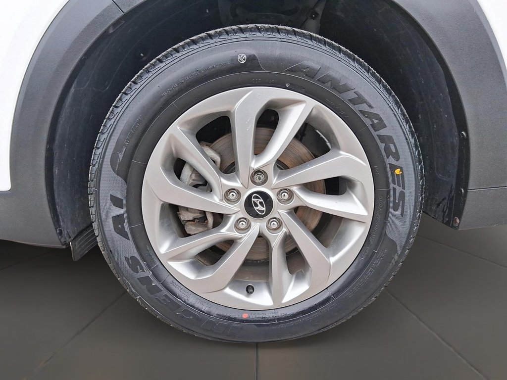 2018 Hyundai Tucson AWD 2.0L Premium in Stratford, Ontario - 7 - w1024h768px