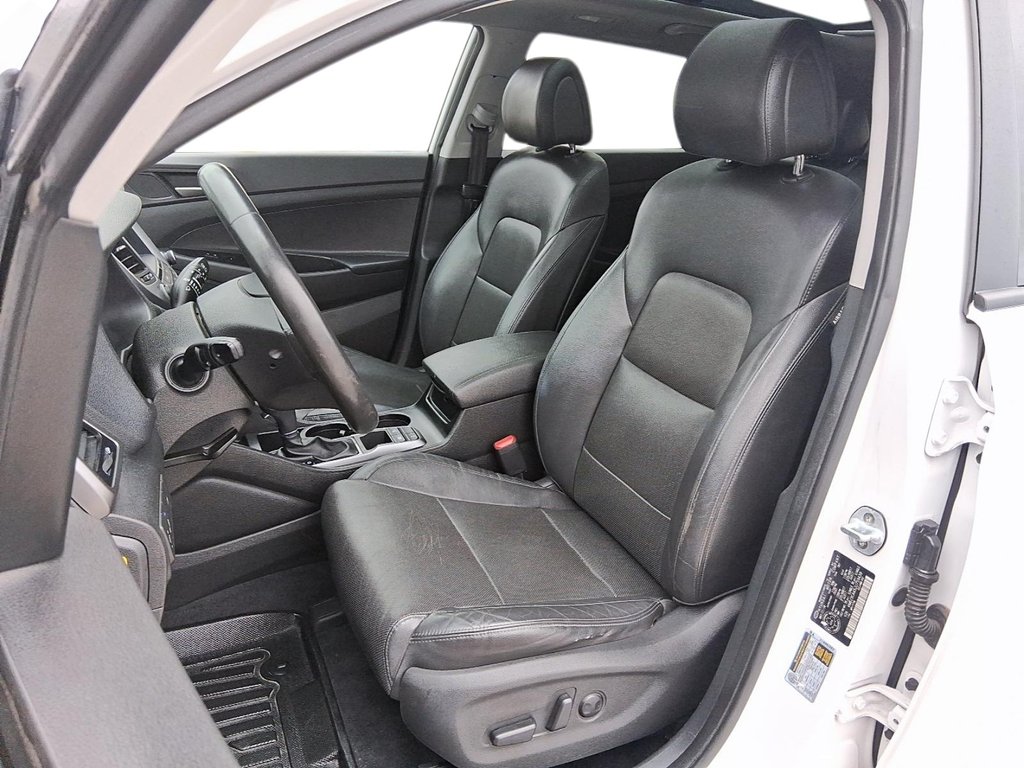 2018 Hyundai Tucson AWD 2.0L Premium in Stratford, Ontario - 8 - w1024h768px