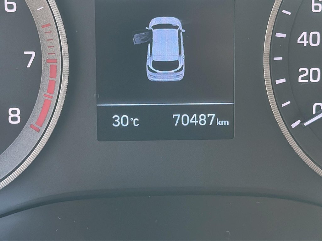 2019 Hyundai Tucson FWD 2.0L Preferred in Stratford, Ontario - 12 - w1024h768px