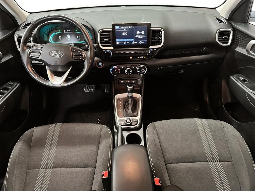 2024 Hyundai Venue Preferred IVT in Stratford, Ontario - 9 - w1024h768px