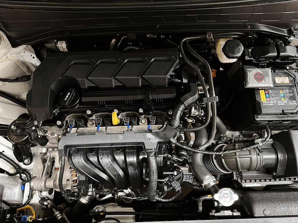 2024 Hyundai Venue Preferred IVT in Stratford, Ontario - 7 - w1024h768px