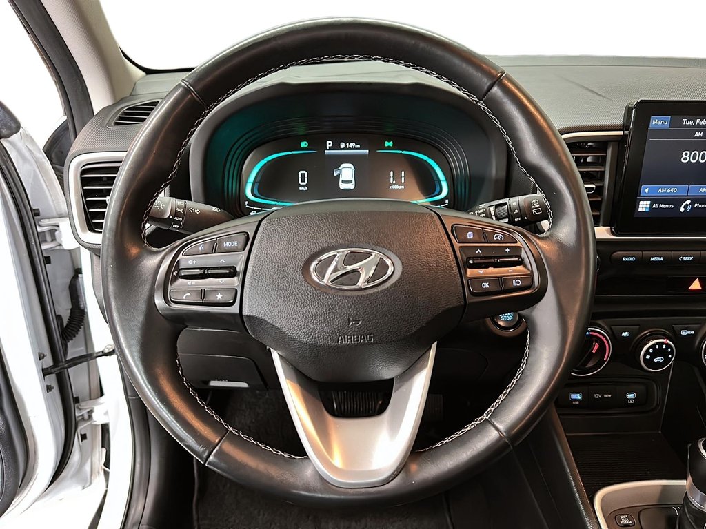 2024 Hyundai Venue Preferred IVT in Stratford, Ontario - 11 - w1024h768px