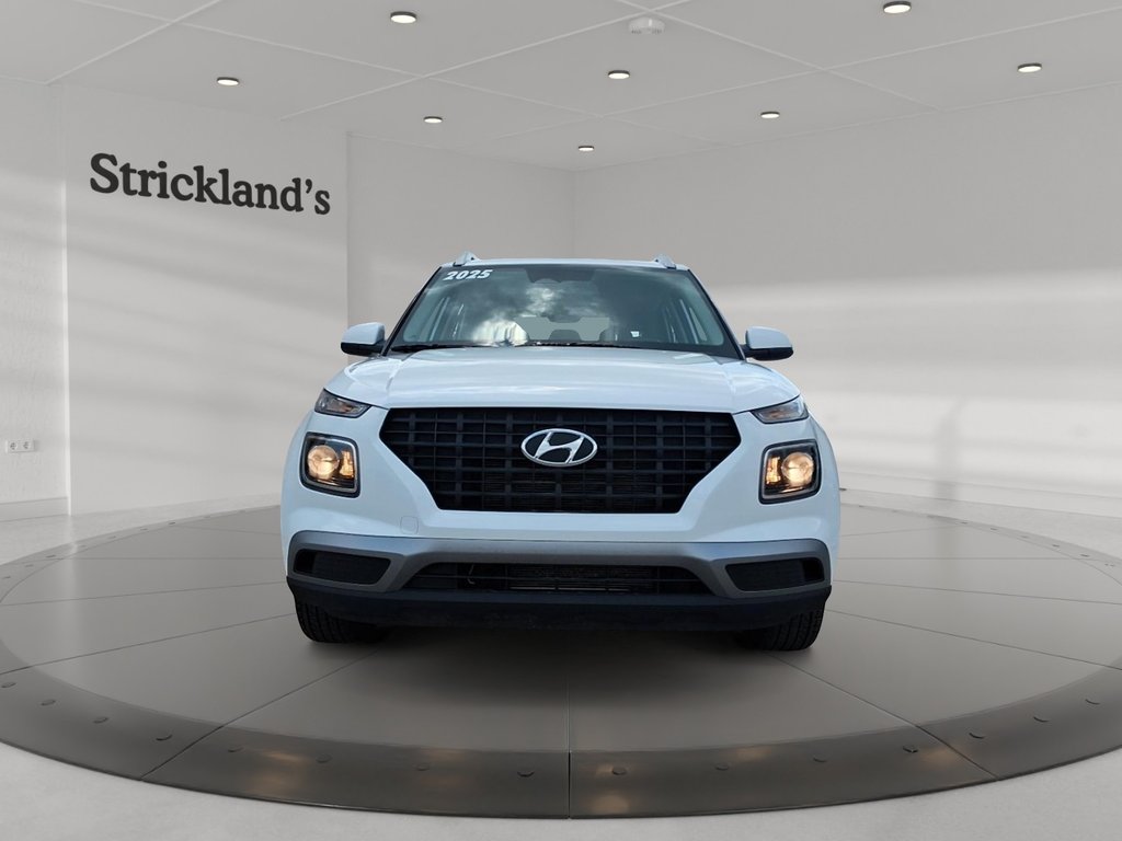 2025 Hyundai Venue Preferred IVT in Stratford, Ontario - 2 - w1024h768px