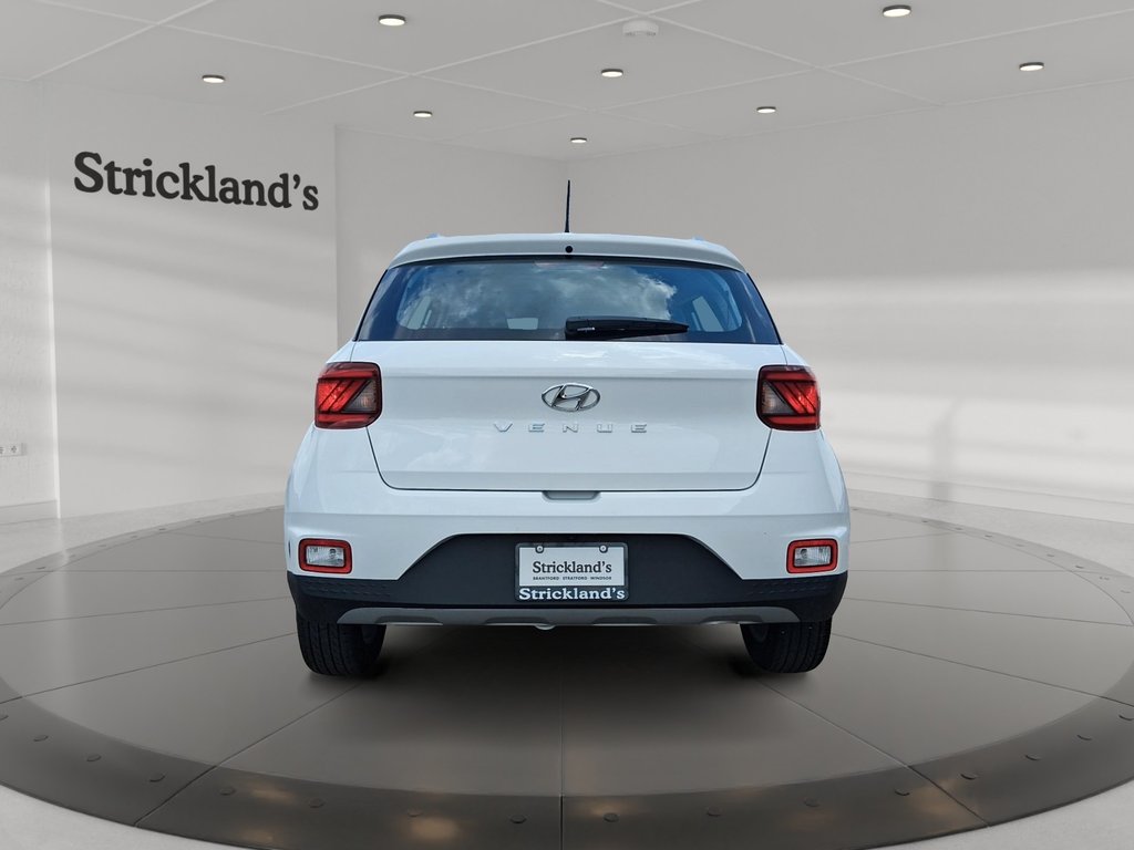 2025 Hyundai Venue Preferred IVT in Stratford, Ontario - 3 - w1024h768px