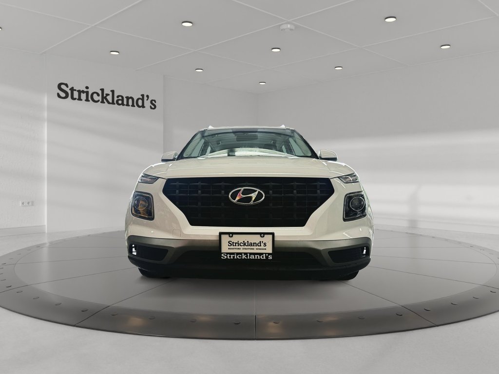 2025 Hyundai Venue Preferred IVT in Stratford, Ontario - 2 - w1024h768px