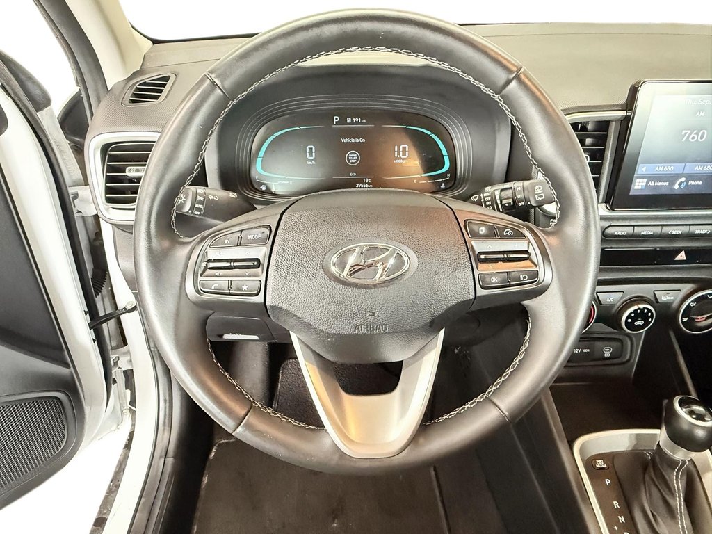 2025 Hyundai Venue Preferred IVT in Stratford, Ontario - 11 - w1024h768px