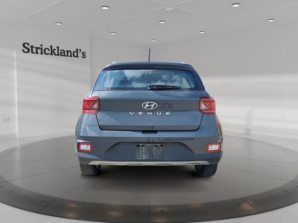 2025 Hyundai Venue Preferred IVT in Stratford, Ontario - 3 - w1024h768px