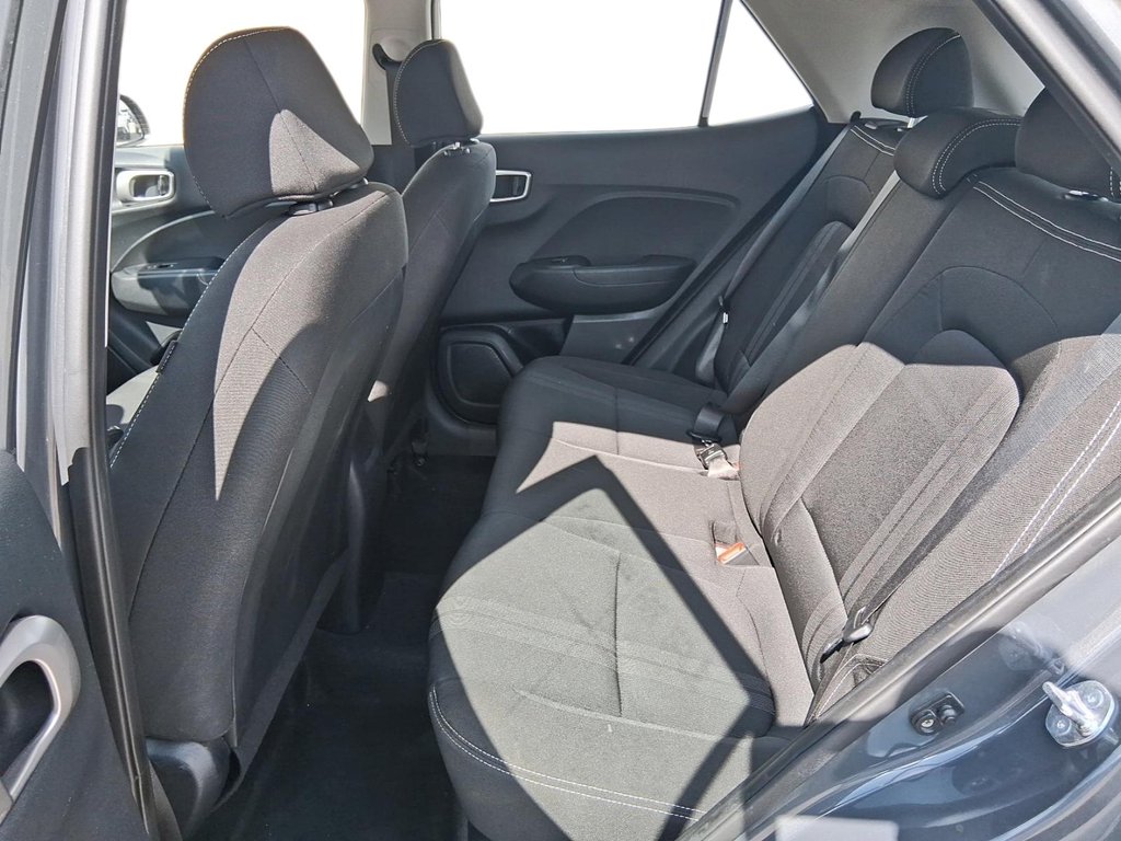 2025 Hyundai Venue Preferred IVT in Stratford, Ontario - 10 - w1024h768px
