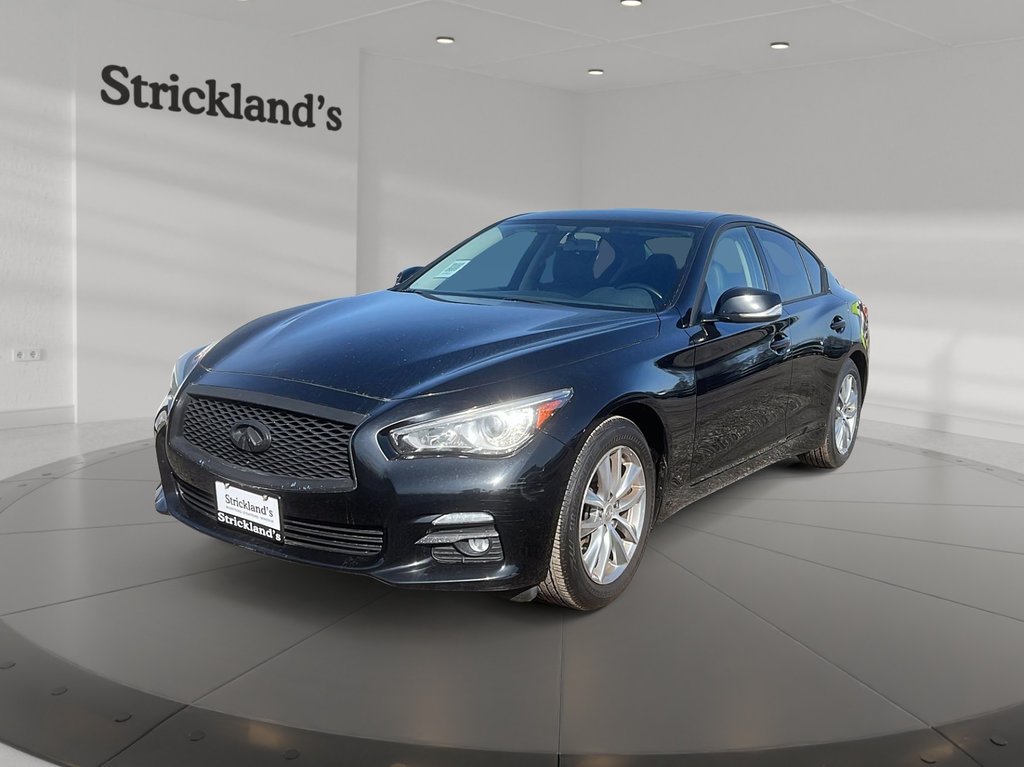 2016  Q50 2.0T AWD in Stratford, Ontario - 1 - w1024h768px