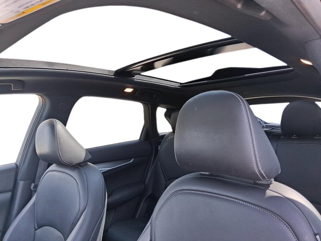 2022 Infiniti QX50 LUXE I-LINE AWD in Stratford, Ontario - 18 - w1024h768px