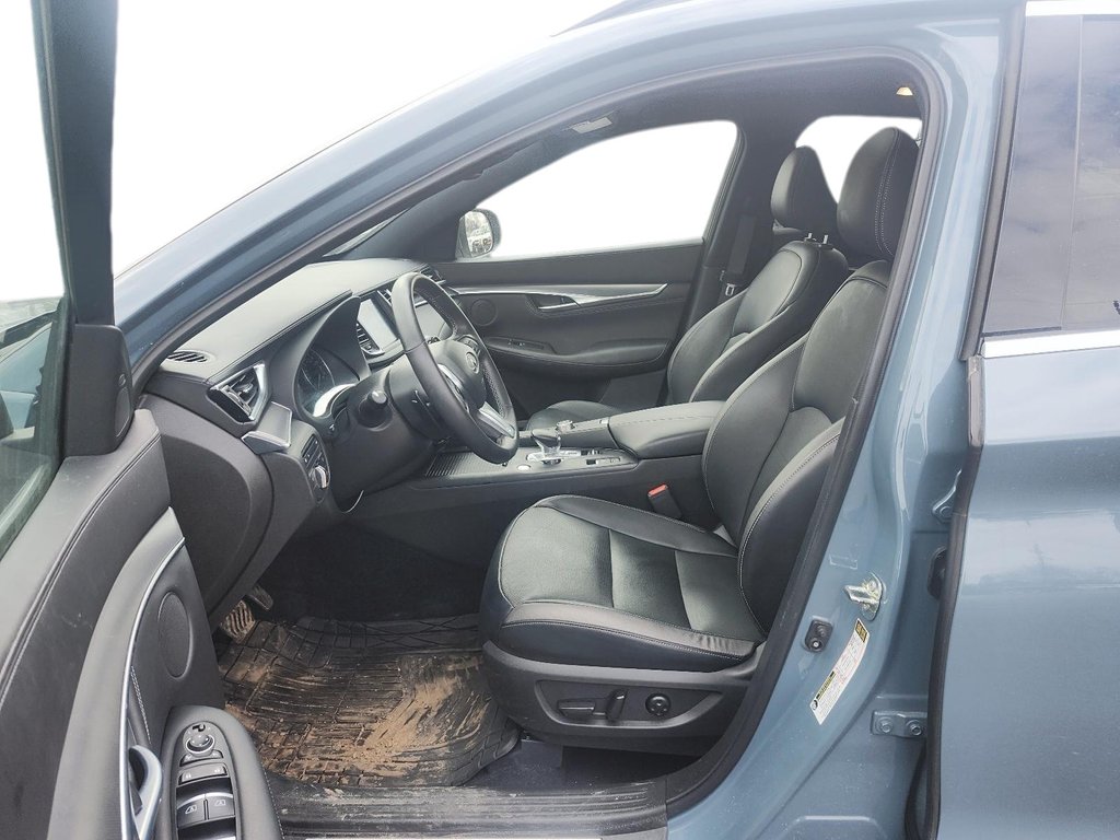 2023 Infiniti QX55 Luxe in Stratford, Ontario - 8 - w1024h768px