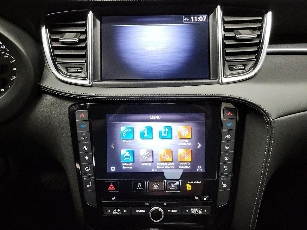 2023 Infiniti QX55 Luxe in Stratford, Ontario - 18 - w1024h768px
