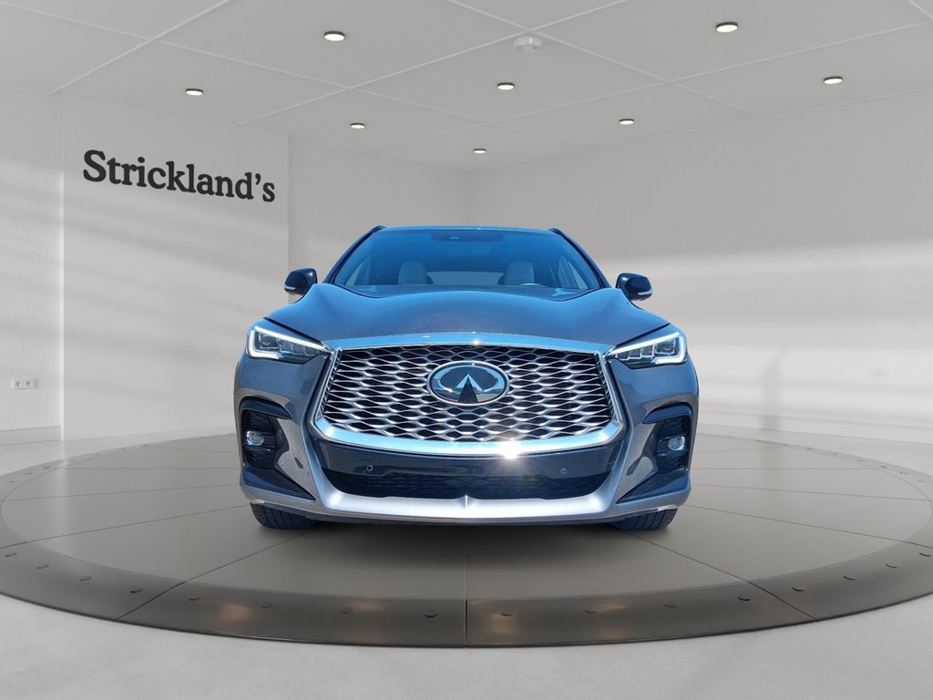 2023 Infiniti QX55 Essential in Stratford, Ontario - 2 - w1024h768px