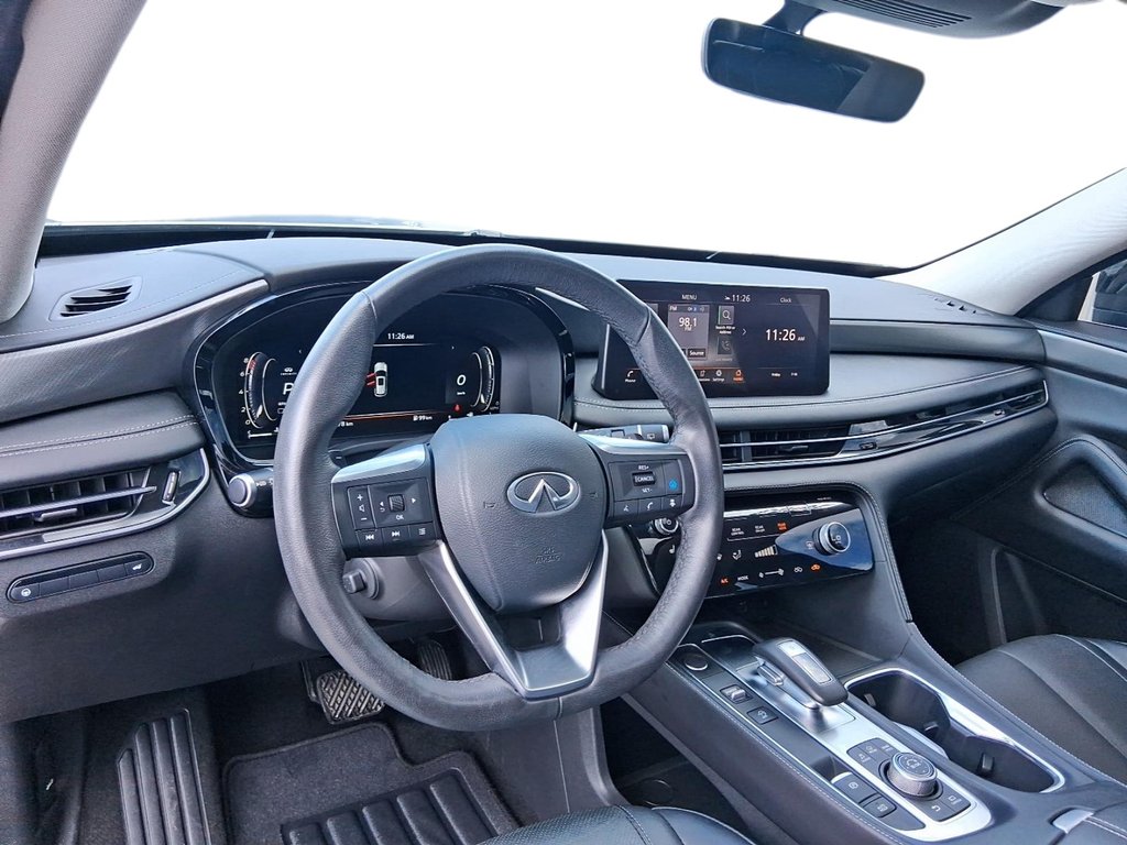 2023 Infiniti QX60 AWD LUXE in Stratford, Ontario - 11 - w1024h768px