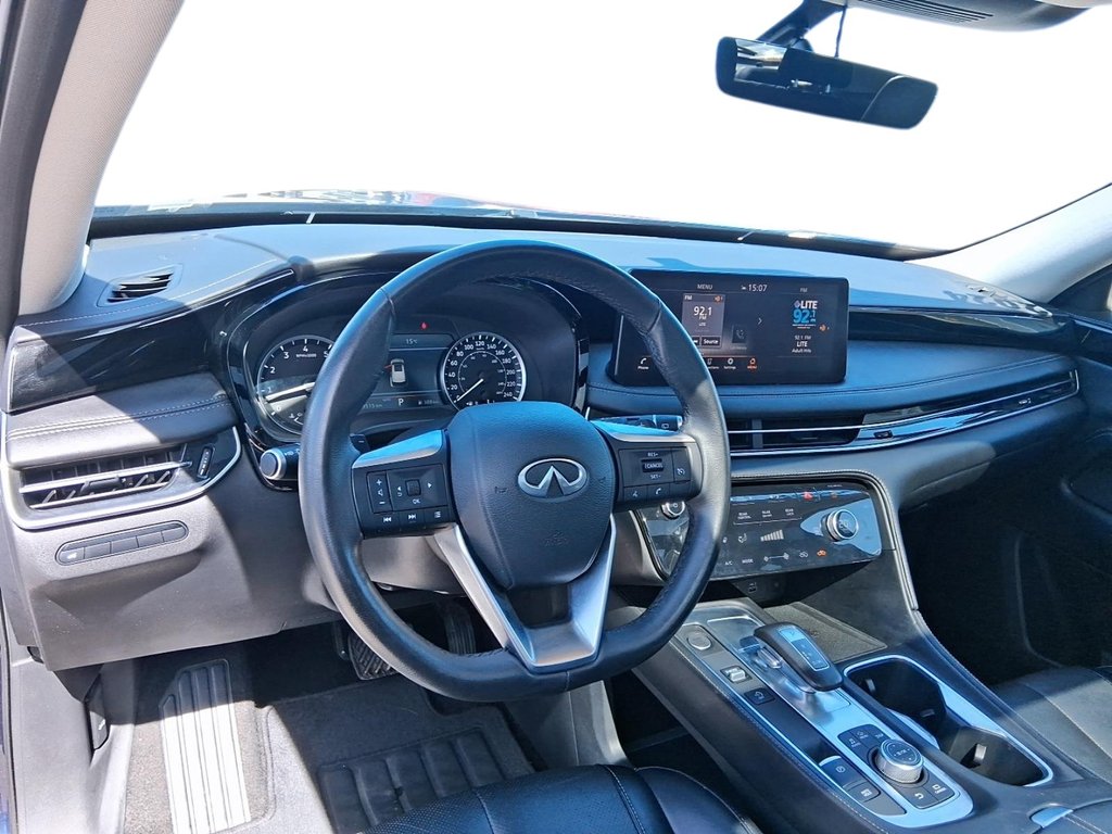 2024 Infiniti QX60 PURE AWD in Stratford, Ontario - 11 - w1024h768px