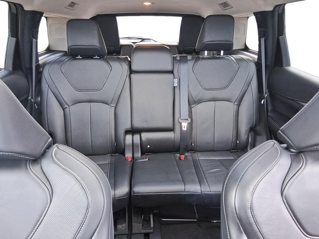 2024 Infiniti QX60 PURE AWD in Stratford, Ontario - 10 - w1024h768px
