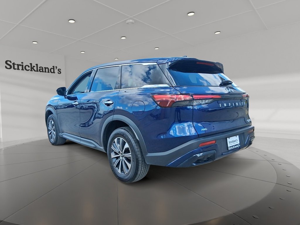 2024 Infiniti QX60 PURE AWD in Stratford, Ontario - 4 - w1024h768px