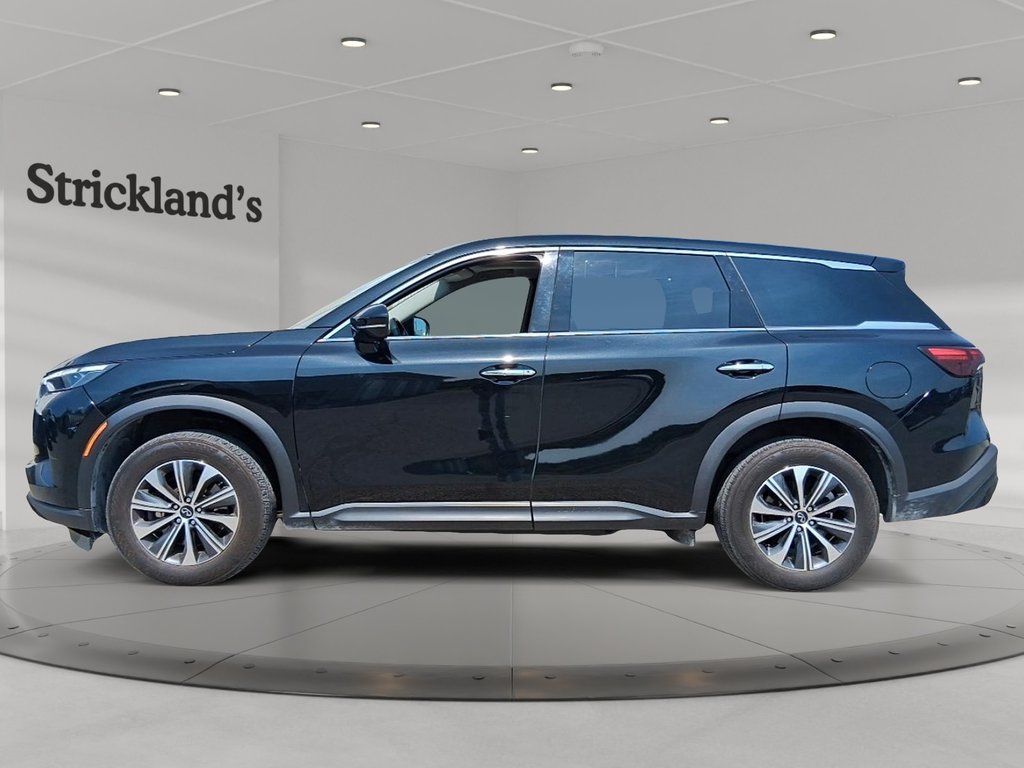 2024 Infiniti QX60 PURE AWD in Stratford, Ontario - 5 - w1024h768px