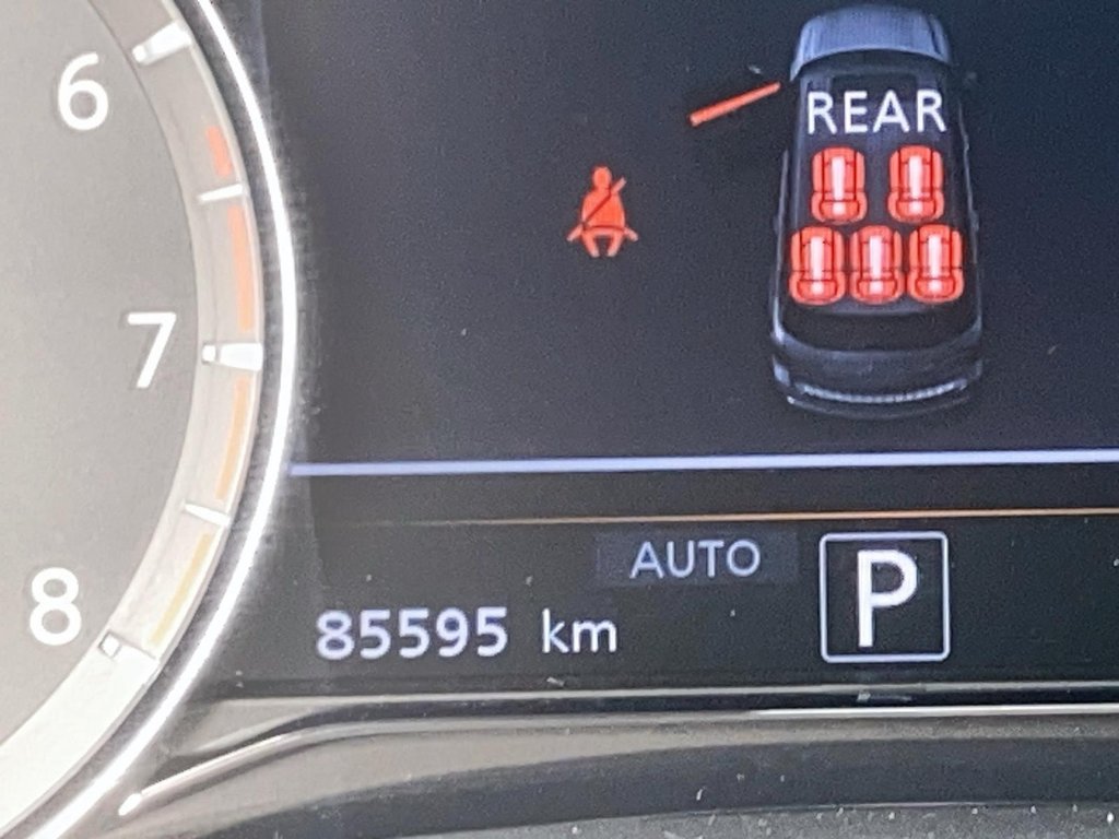 2024 Infiniti QX80 LUXE 8-Passenger in Stratford, Ontario - 12 - w1024h768px