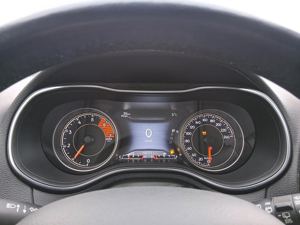 2019 Jeep Cherokee 4x4 Trailhawk in Stratford, Ontario - 14 - w1024h768px