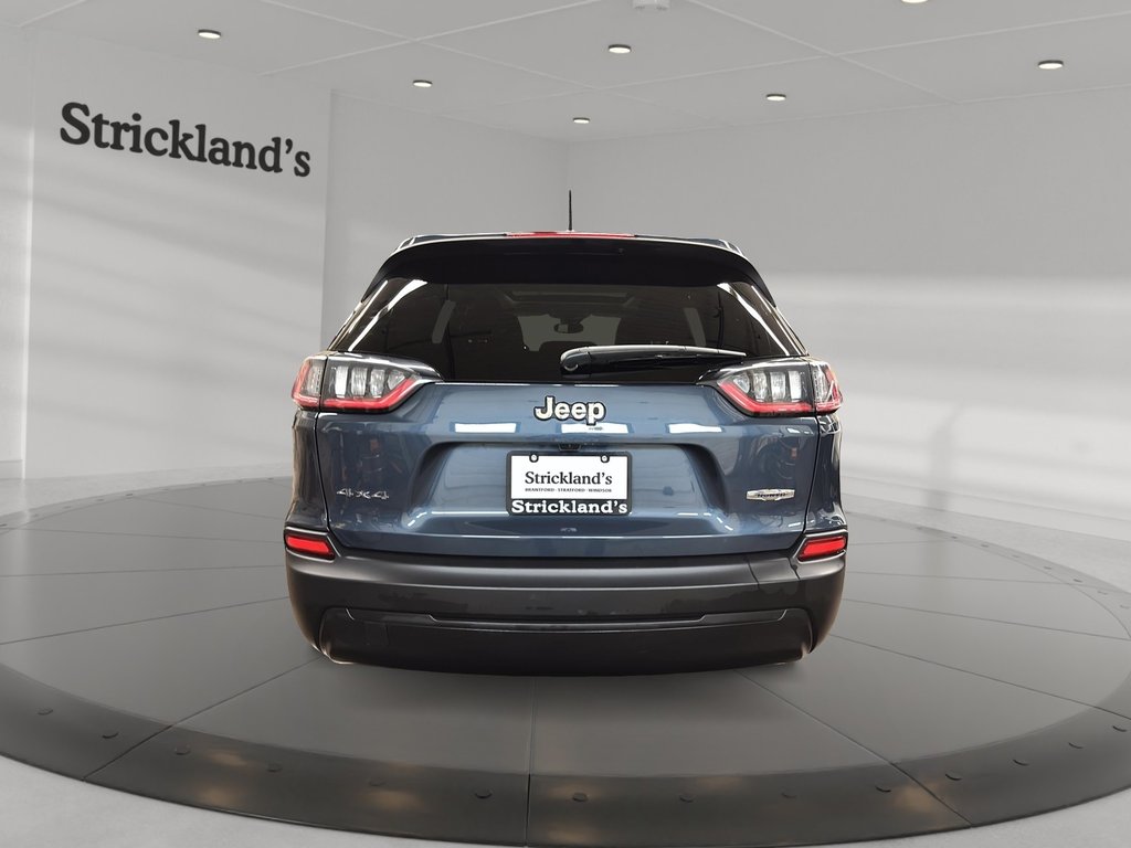 2021 Jeep Cherokee 4x4 North in Stratford, Ontario - 3 - w1024h768px