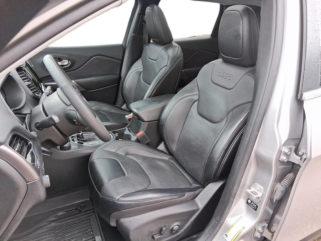 2022 Jeep Cherokee 4x4 Limited in Stratford, Ontario - 8 - w1024h768px