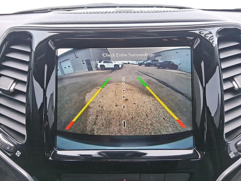 2022 Jeep Cherokee 4x4 Limited in Stratford, Ontario - 19 - w1024h768px