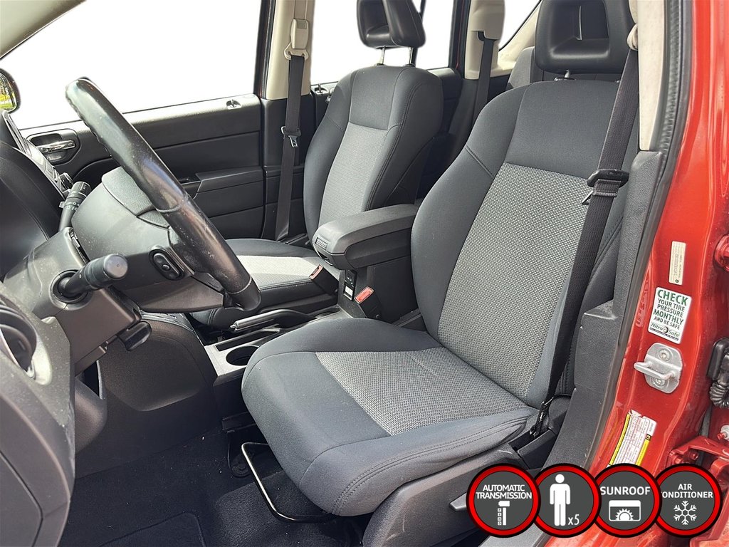 2009 Jeep Compass Sport 4D Utility in Stratford, Ontario - 8 - w1024h768px