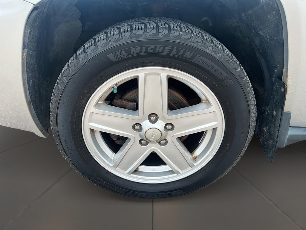 2010 Jeep Compass Sport 4D Utility in Stratford, Ontario - 7 - w1024h768px
