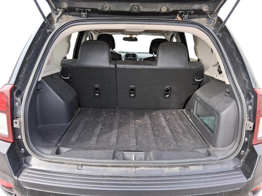 2014 Jeep Compass 4x4 Sport / North in Stratford, Ontario - 6 - w1024h768px