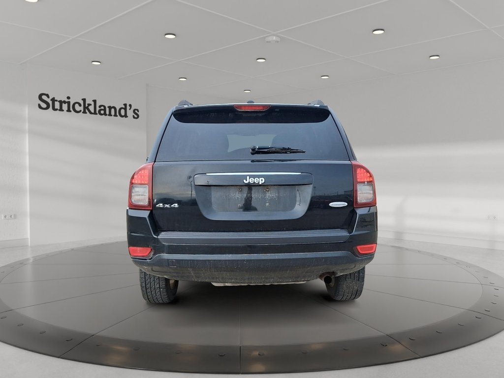 2014 Jeep Compass 4x4 Sport / North in Stratford, Ontario - 3 - w1024h768px