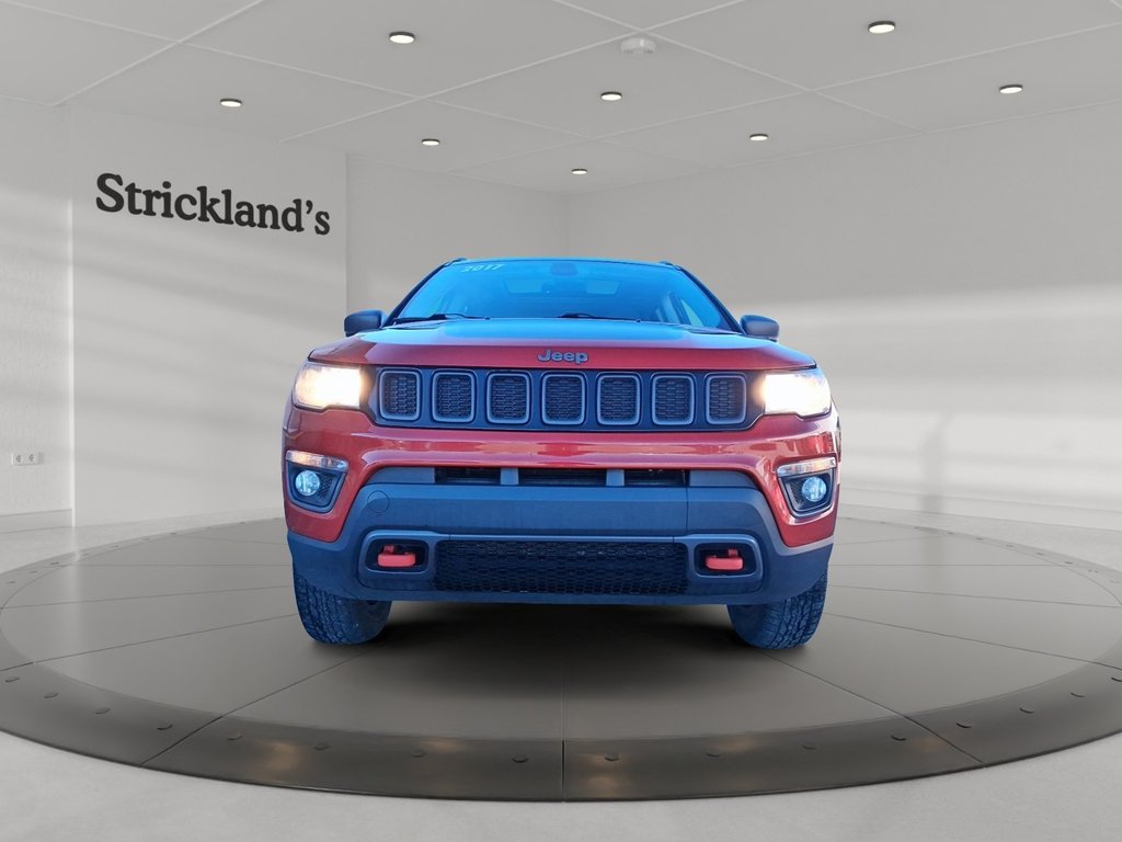 2017 Jeep Compass 4x4 Trailhawk in Stratford, Ontario - 2 - w1024h768px