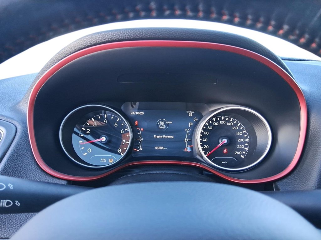 2017 Jeep Compass 4x4 Trailhawk in Stratford, Ontario - 14 - w1024h768px