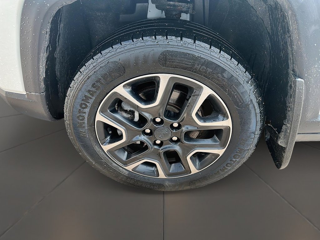 2020 Jeep Compass 4x4 Sport in Stratford, Ontario - 7 - w1024h768px