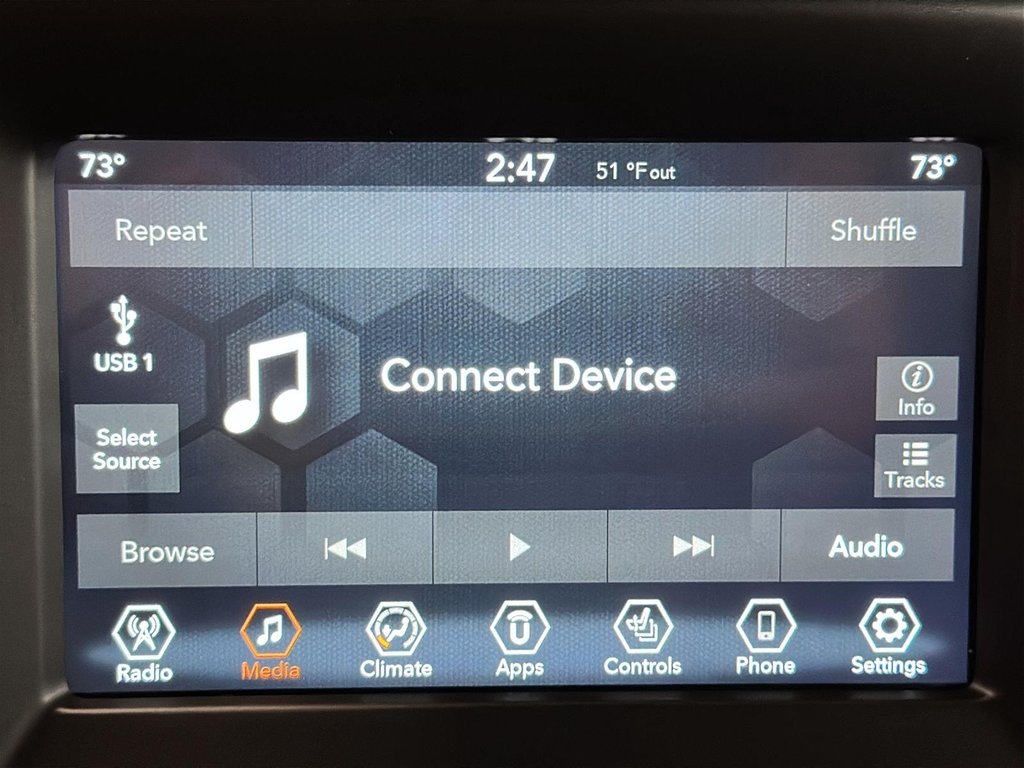 2021 Jeep Compass 4x2 Sport in Stratford, Ontario - 17 - w1024h768px