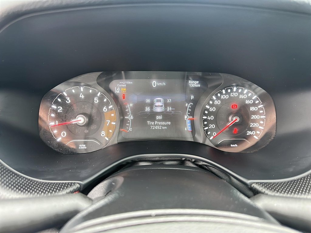 2023 Jeep Compass 4x4 Trailhawk in Stratford, Ontario - 13 - w1024h768px