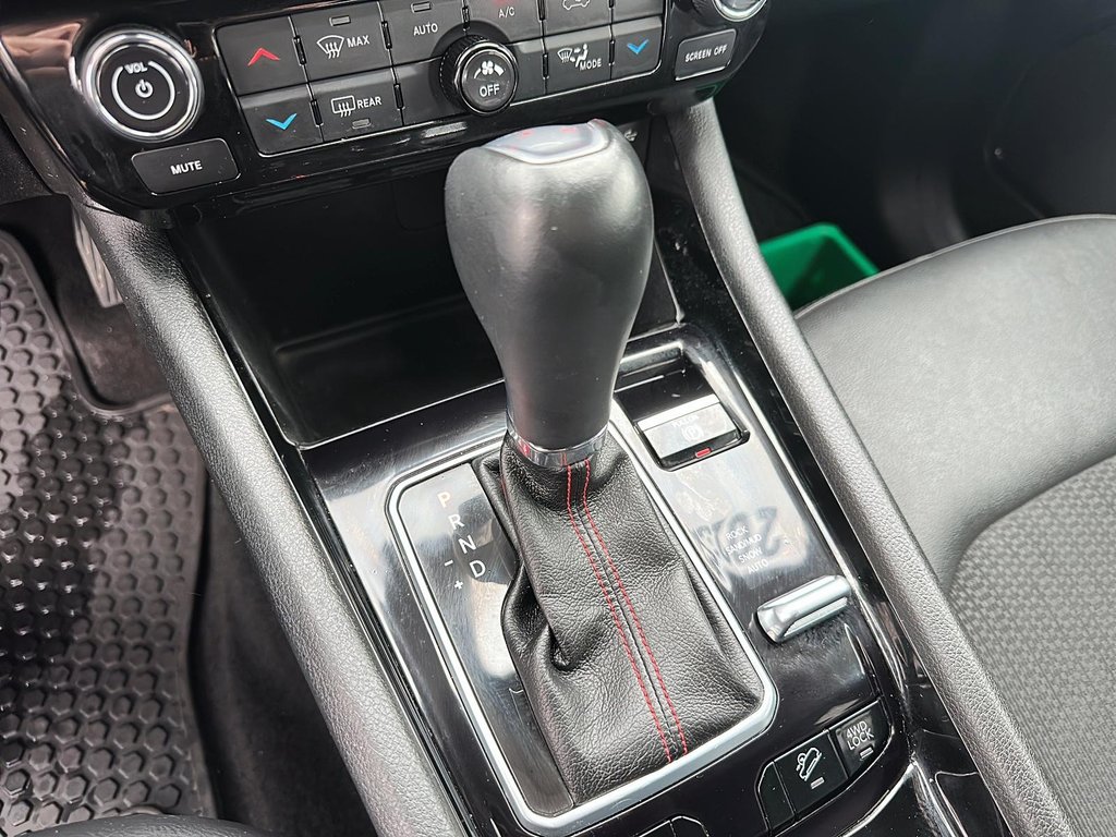 2023 Jeep Compass 4x4 Trailhawk in Stratford, Ontario - 14 - w1024h768px