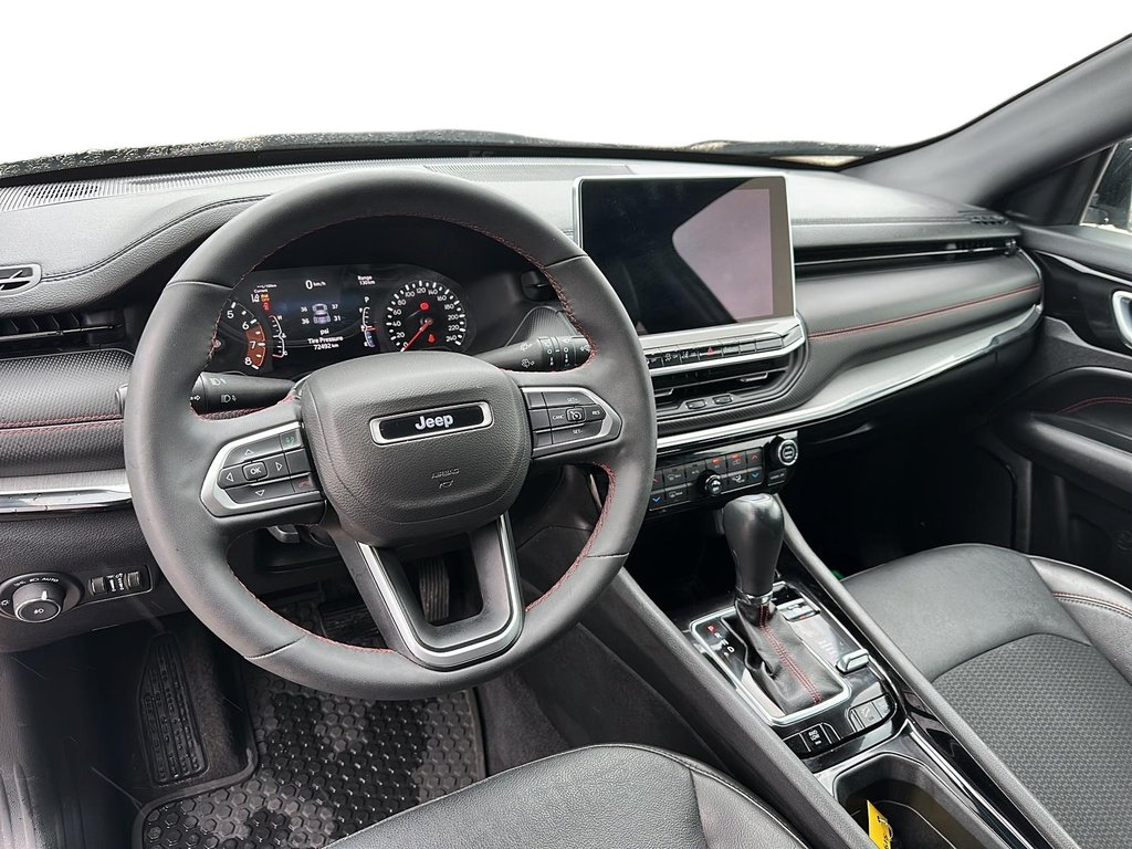 2023 Jeep Compass 4x4 Trailhawk in Stratford, Ontario - 9 - w1024h768px