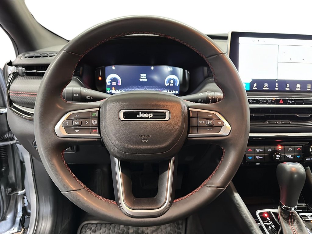 2023 Jeep Compass 4x4 Trailhawk in Stratford, Ontario - 11 - w1024h768px