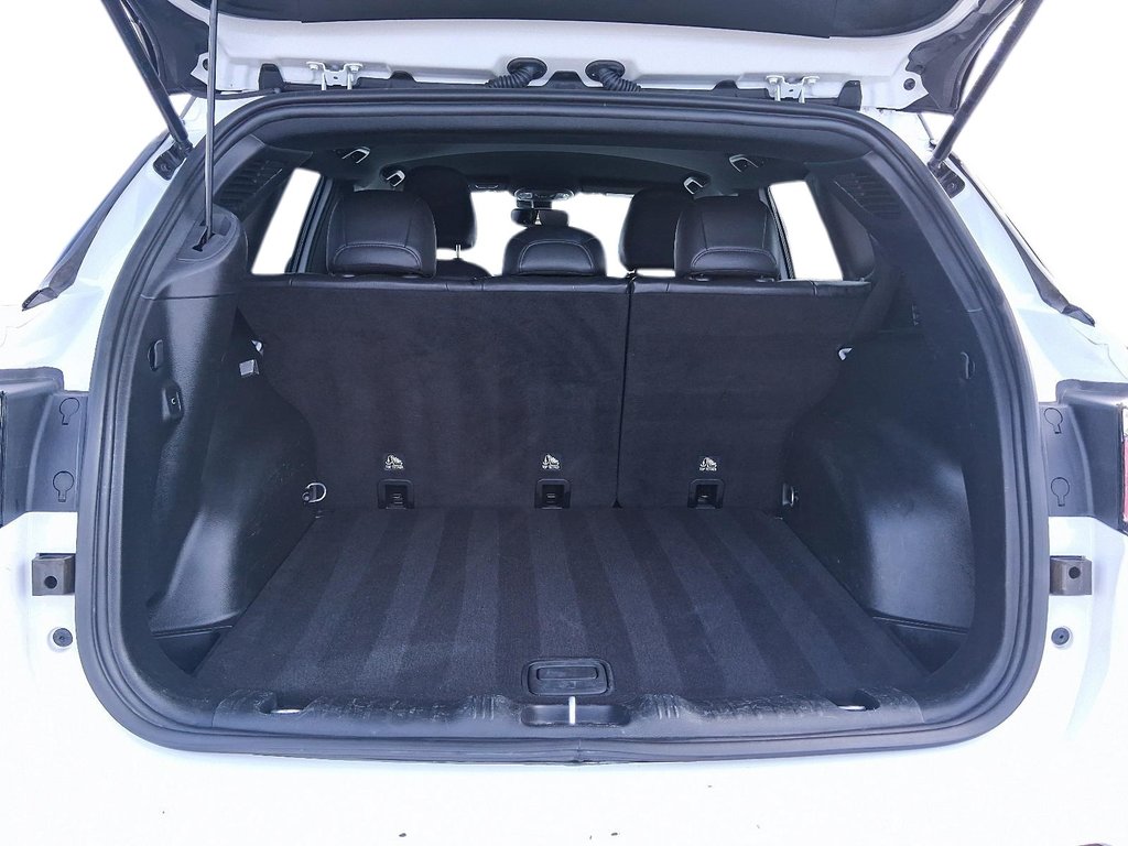 2023 Jeep Compass 4x4 Trailhawk in Stratford, Ontario - 6 - w1024h768px