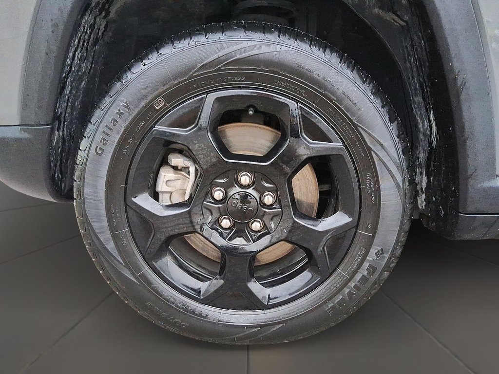 2023 Jeep Compass 4x4 Trailhawk in Stratford, Ontario - 7 - w1024h768px