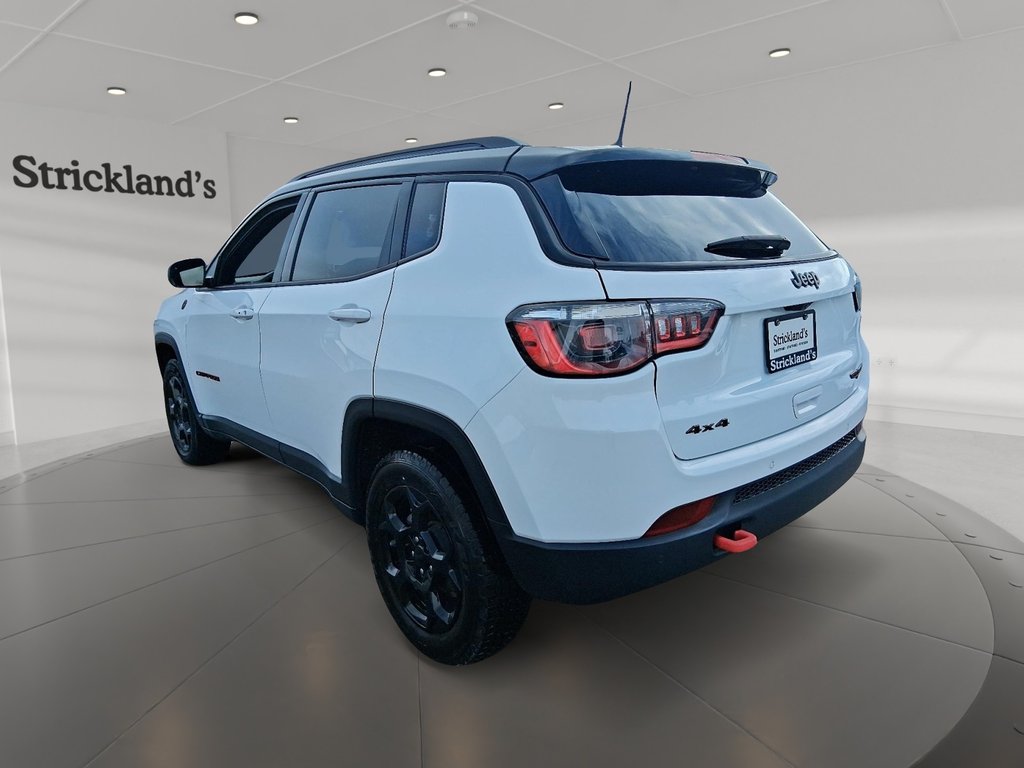 2023 Jeep Compass 4x4 Trailhawk in Stratford, Ontario - 4 - w1024h768px