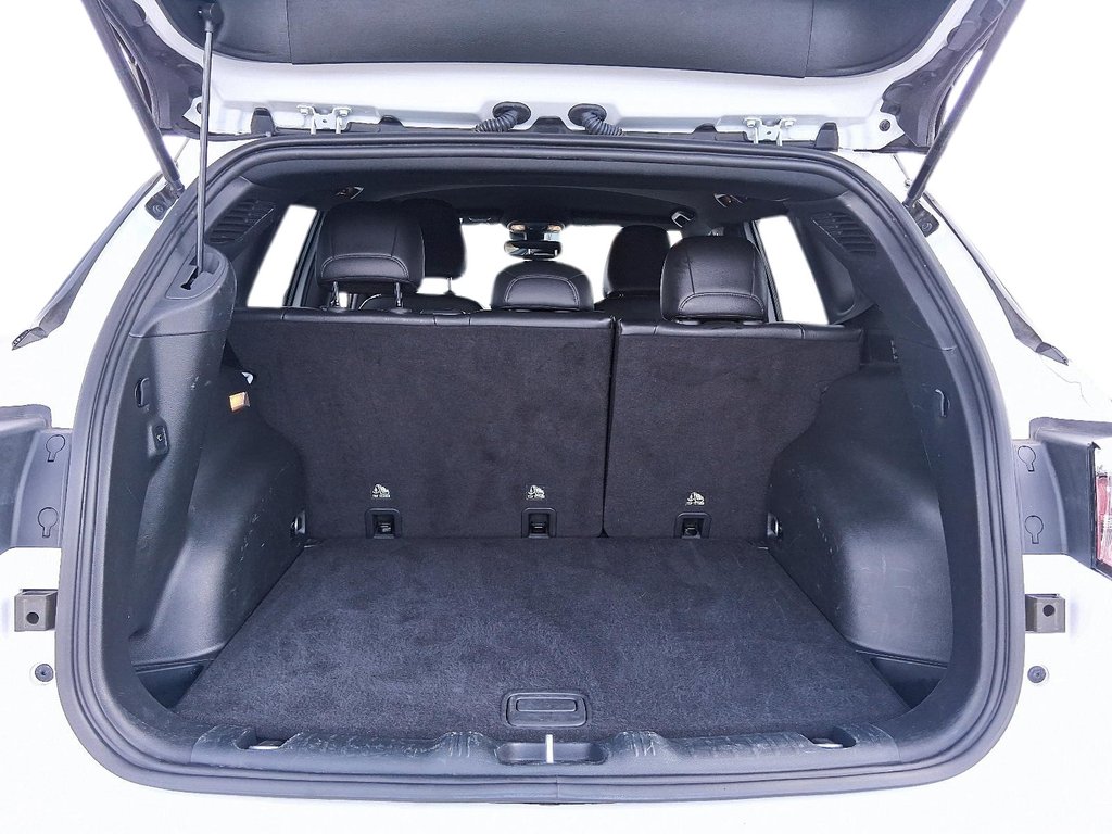 2023 Jeep Compass 4x4 Trailhawk in Stratford, Ontario - 6 - w1024h768px