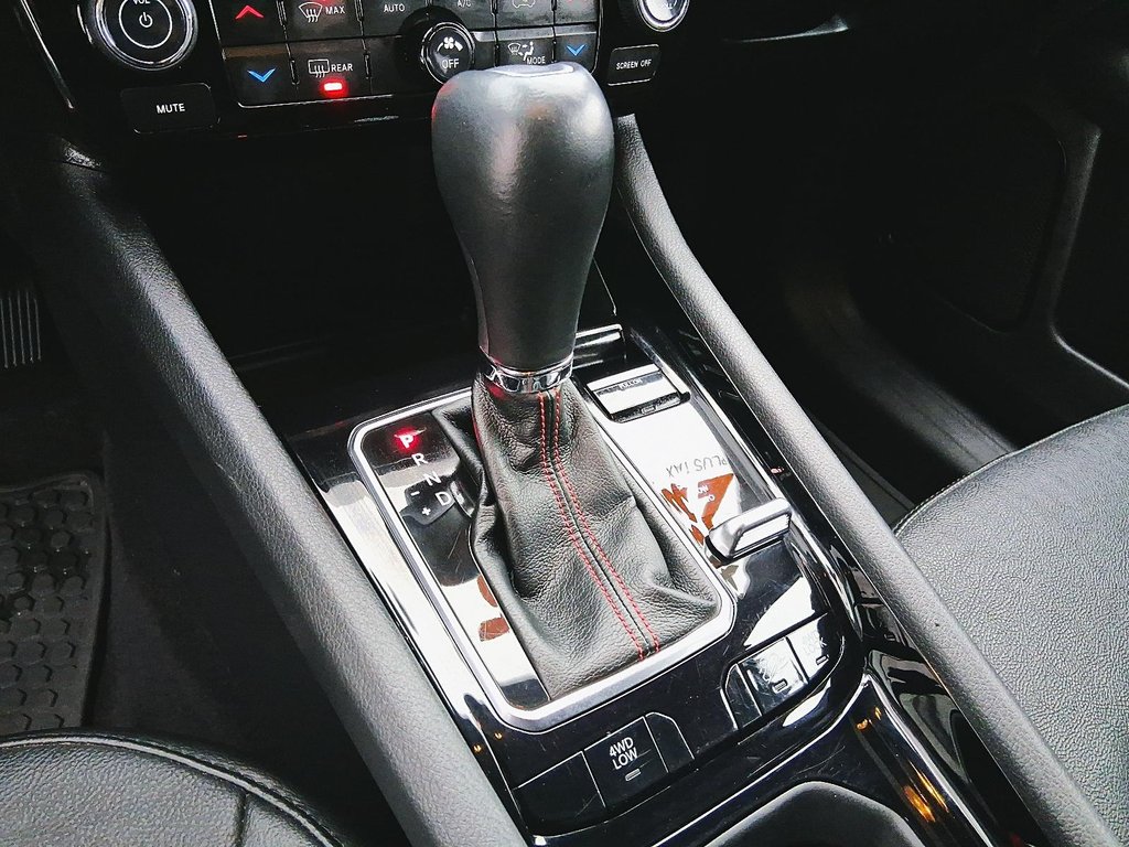 2023 Jeep Compass 4x4 Trailhawk in Stratford, Ontario - 16 - w1024h768px