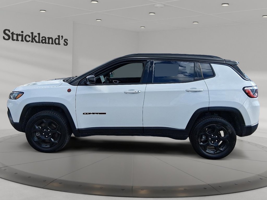 2024 Jeep Compass Trailhawk 4x4 in Stratford, Ontario - 5 - w1024h768px