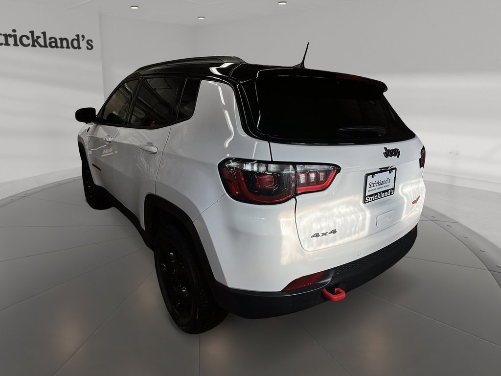 2024 Jeep Compass Trailhawk 4x4 in Stratford, Ontario - 4 - w1024h768px