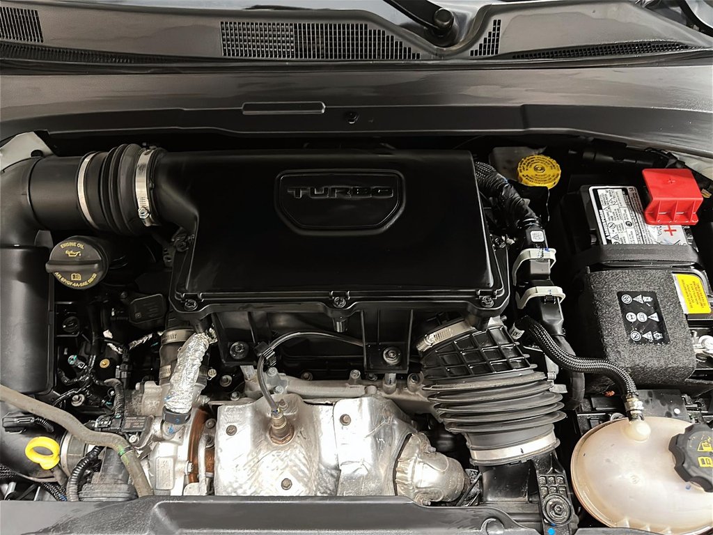 2024 Jeep Compass Trailhawk 4x4 in Stratford, Ontario - 7 - w1024h768px