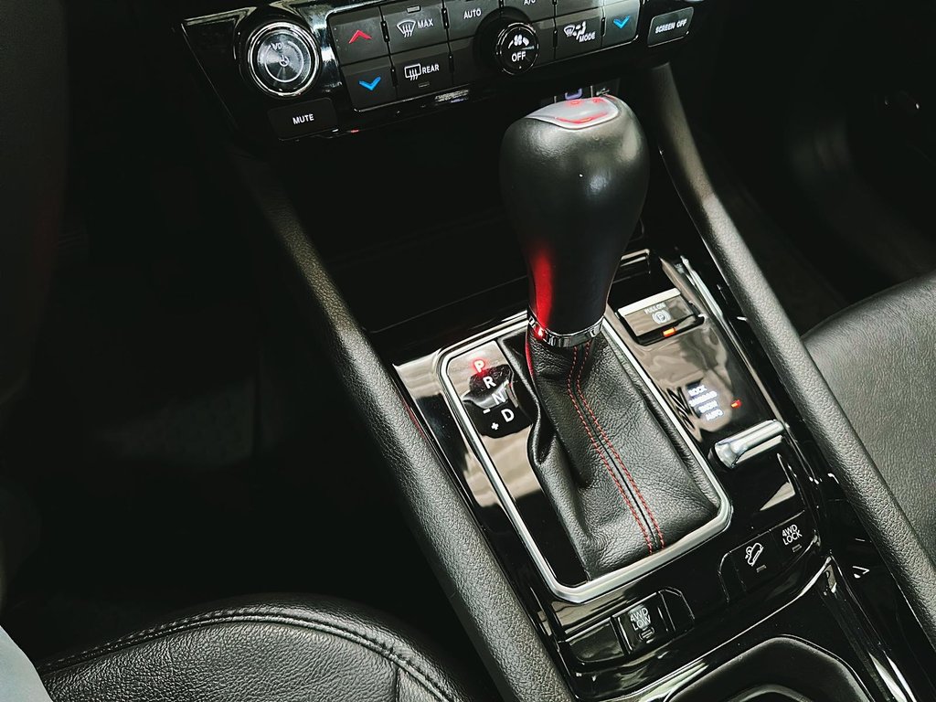 2024 Jeep Compass Trailhawk 4x4 in Stratford, Ontario - 14 - w1024h768px